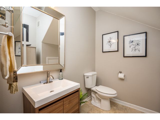 1660 Riley Ln, Eugene, OR 97402
