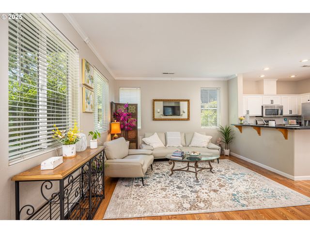 1660 Riley Ln, Eugene, OR 97402