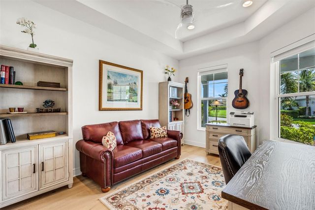 8034 SANDSTAR WAY, Sarasota, FL 34240