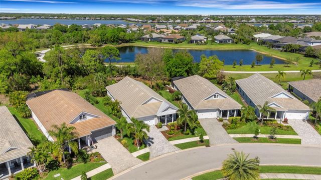 8034 SANDSTAR WAY, Sarasota, FL 34240