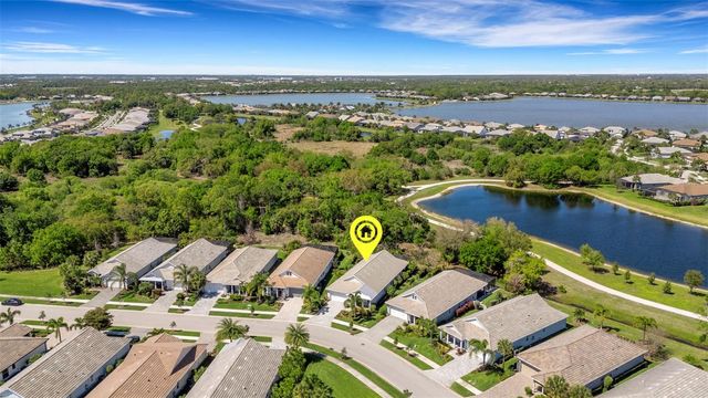 8034 SANDSTAR WAY, Sarasota, FL 34240
