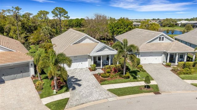 8034 SANDSTAR WAY, Sarasota, FL 34240