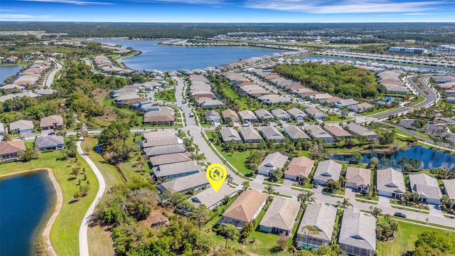 8034 SANDSTAR WAY, Sarasota, FL 34240