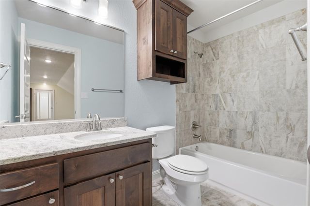 2440 Greatwood TRL, Leander, TX 78641