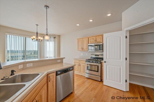 3240 CAMPFIRE TRAIL, Cheyenne, WY 82009