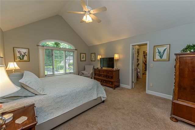 14 Mount View Crescent, Penfield, NY 14580