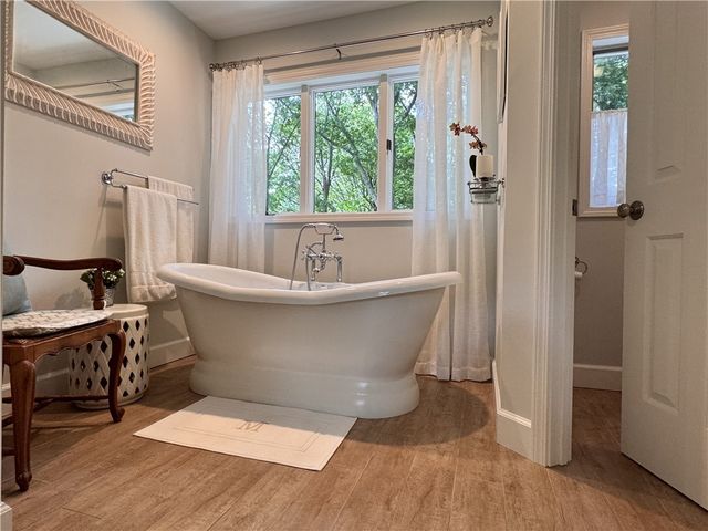 14 Mount View Crescent, Penfield, NY 14580