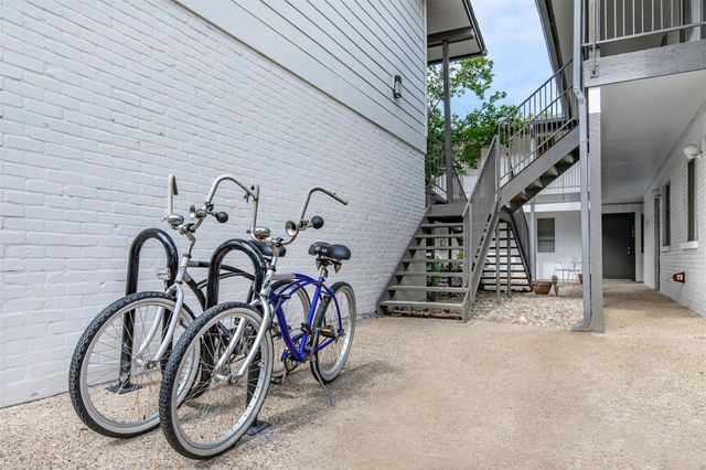4206 Avenue A 202, Austin, TX 78751