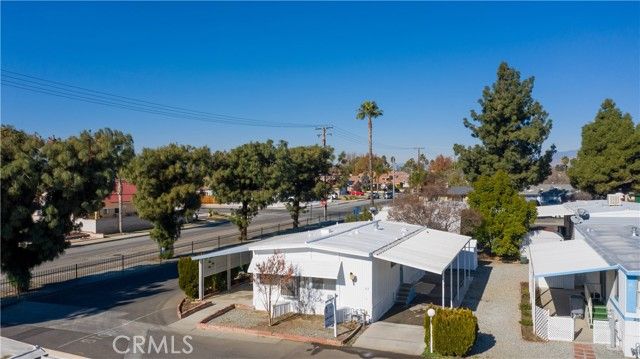 725 W THORNTON Avenue 25, Hemet, CA 92543