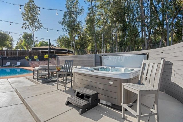 11410 Manzanita Road, Lakeside, CA 92040