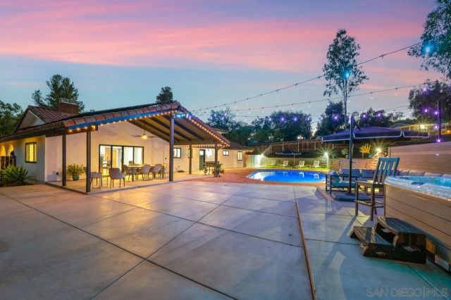 11410 Manzanita Road, Lakeside, CA 92040