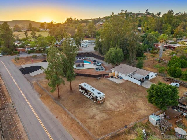 11410 Manzanita Road, Lakeside, CA 92040
