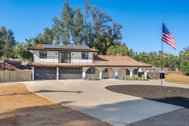 11410 Manzanita Road, Lakeside, CA 92040