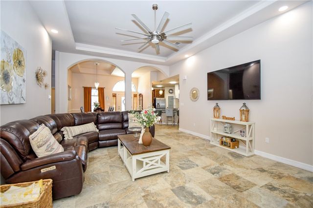 4002 Rayado Creek Dr, Corpus Christi, TX 78414