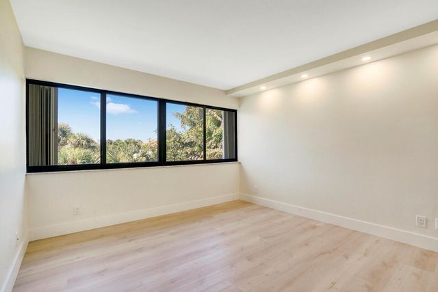 1605 S Us Highway 1 A308, Jupiter, FL 33477