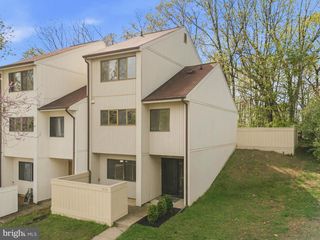 1750 POWDER HORN TER, Woodbridge, VA 22191
