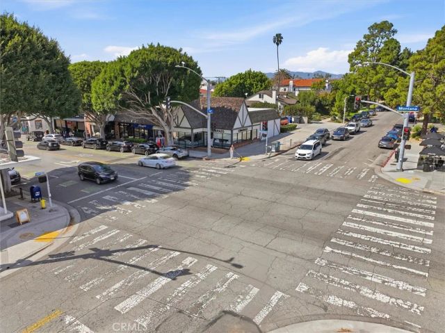 943 14th Street 101, Santa Monica, CA 90403