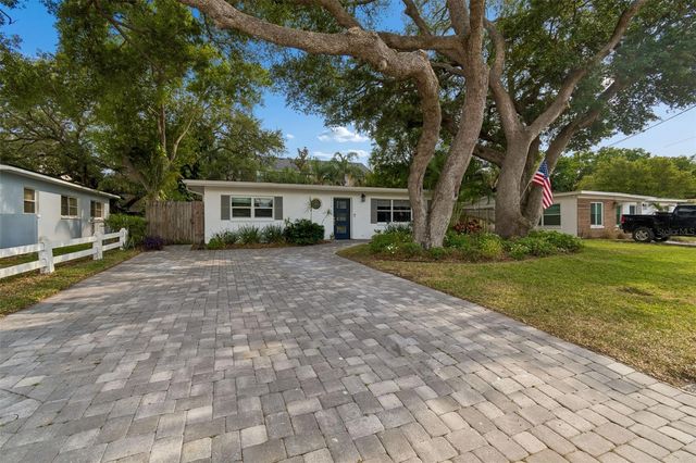 2920 W ELLIS DRIVE, Tampa, FL 33611