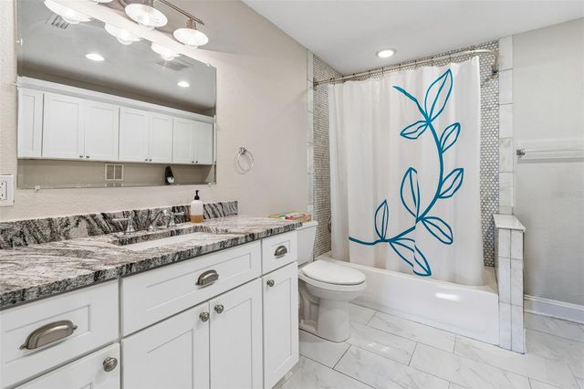 2920 W ELLIS DRIVE, Tampa, FL 33611