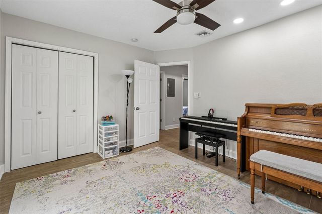 2920 W ELLIS DRIVE, Tampa, FL 33611