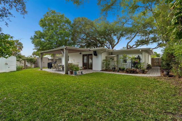 2920 W ELLIS DRIVE, Tampa, FL 33611