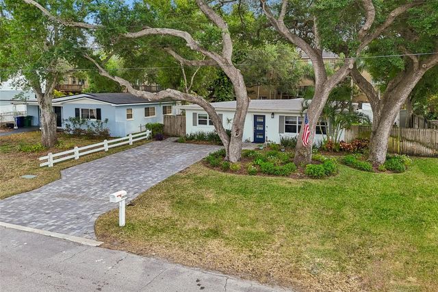 2920 W ELLIS DRIVE, Tampa, FL 33611
