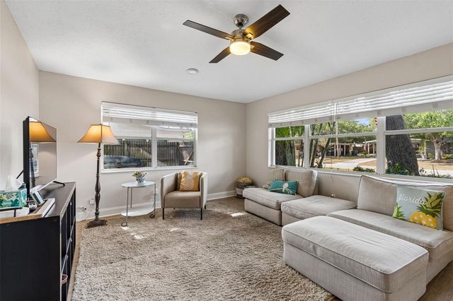 2920 W ELLIS DRIVE, Tampa, FL 33611