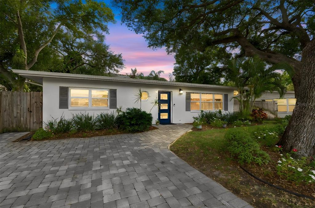2920 W ELLIS DRIVE, Tampa, FL 33611