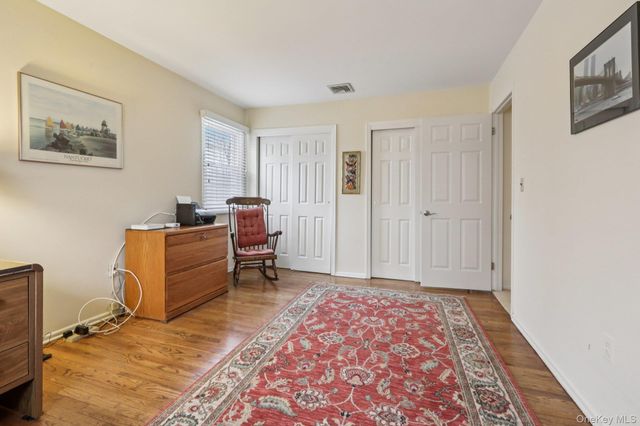 5 Seymour Drive, New City, NY 10956