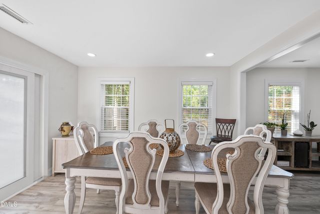 34 Brookhaven Drive, Clayton, NC 27527