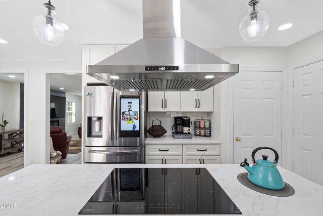 34 Brookhaven Drive, Clayton, NC 27527