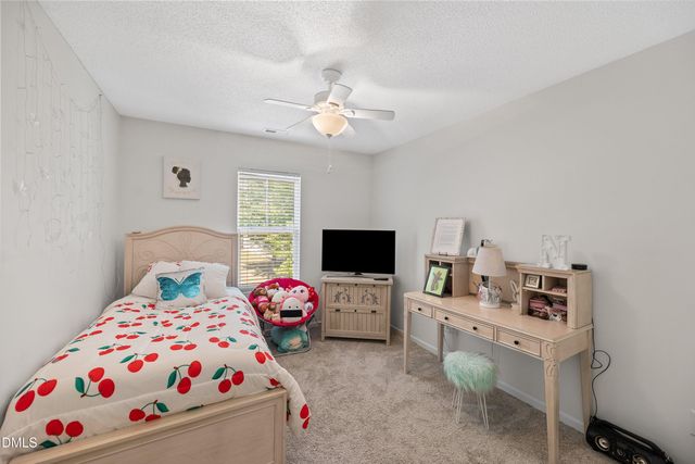 34 Brookhaven Drive, Clayton, NC 27527