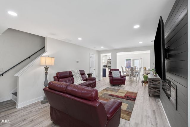 34 Brookhaven Drive, Clayton, NC 27527