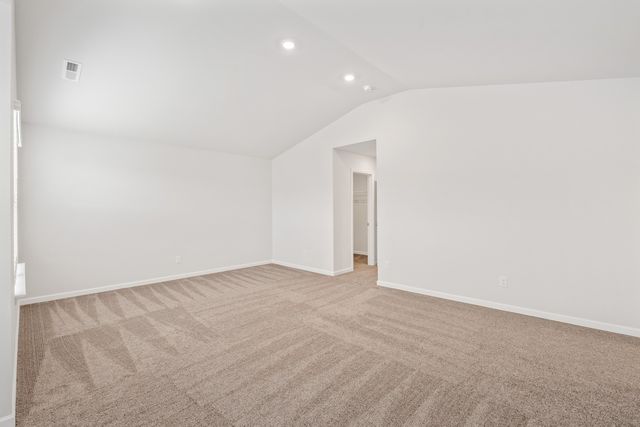 2046 Lala Loop, White Bluff, TN 37187