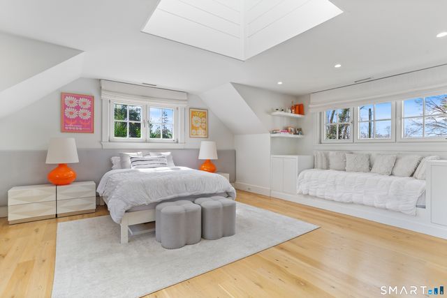 211 Oenoke Ridge, New Canaan, CT 06840