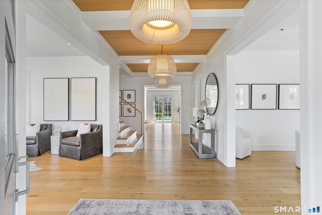 211 Oenoke Ridge, New Canaan, CT 06840