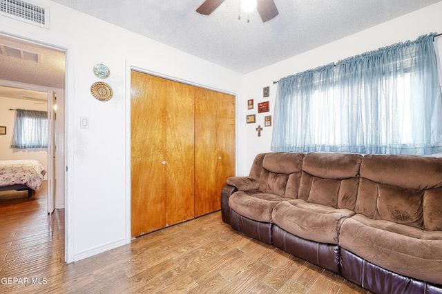 3621 COMSTOCK Court, El Paso, TX 79904