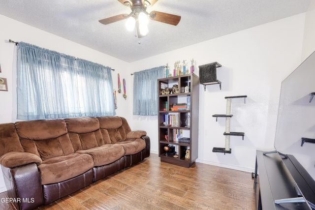 3621 COMSTOCK Court, El Paso, TX 79904