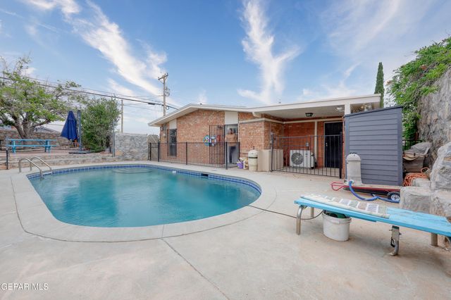 3621 COMSTOCK Court, El Paso, TX 79904