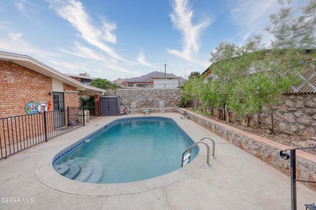 3621 COMSTOCK Court, El Paso, TX 79904