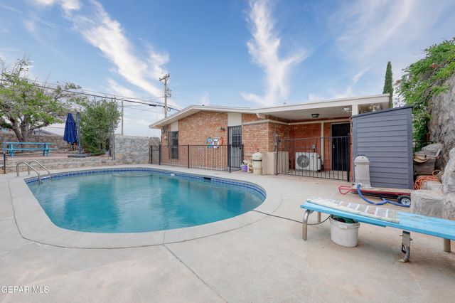 3621 COMSTOCK Court, El Paso, TX 79904
