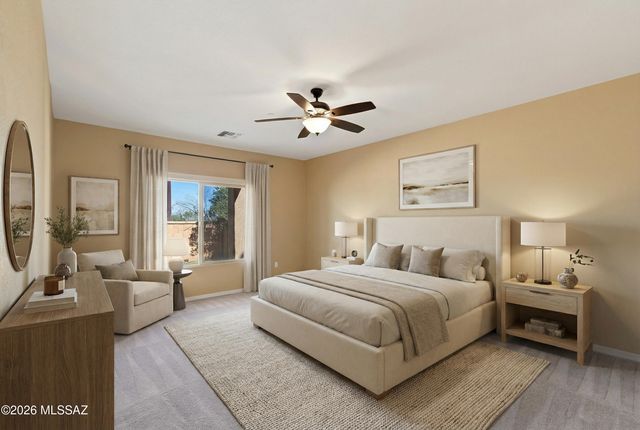 808 W Vuelta Granadina, Sahuarita, AZ 85629