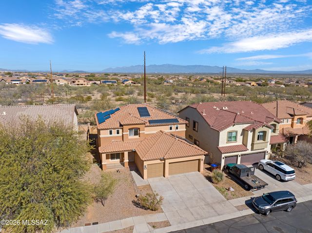 808 W Vuelta Granadina, Sahuarita, AZ 85629