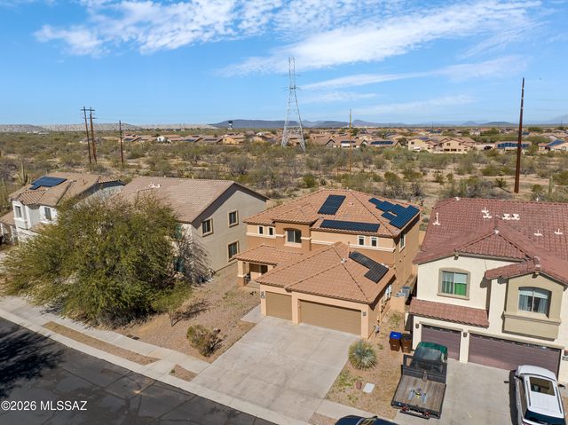 808 W Vuelta Granadina, Sahuarita, AZ 85629