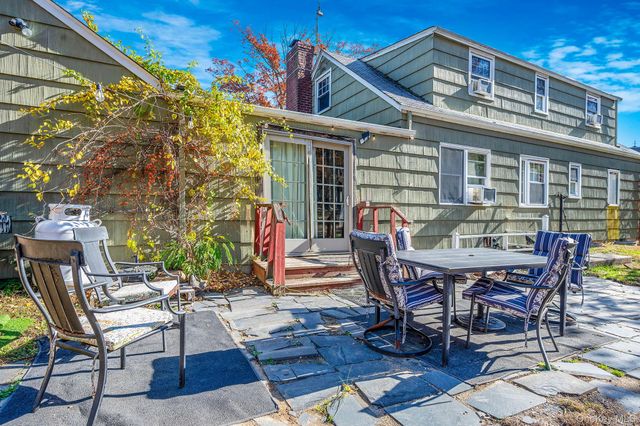 54 Landview Drive, Dix Hills, NY 11746