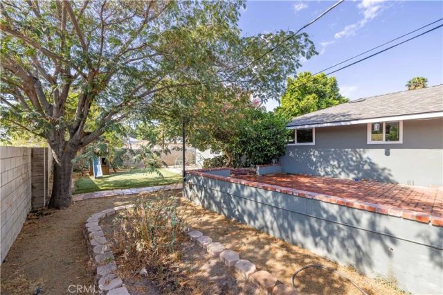 18600 Gilmore Street, Reseda, CA 91335