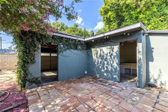 18600 Gilmore Street, Reseda, CA 91335