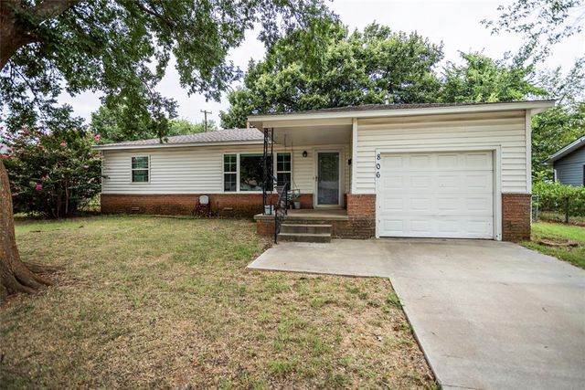 806 N Myrtle Drive, Tecumseh, OK 74873