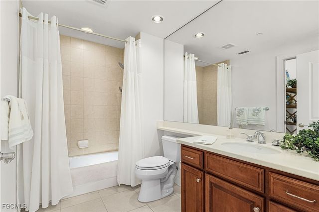 4192 Bay Beach LN 873, Fort Myers Beach, FL 33931