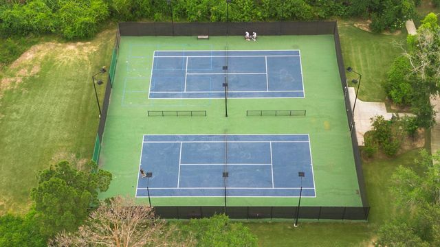 27130 Spanish Wind Court, Magnolia, TX 77354